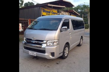 2017 Toyota Hiace Commuter MT Diesel