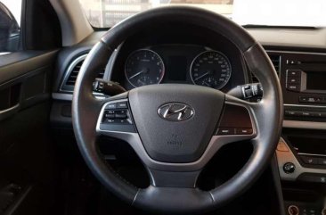 LIMITED EDITION 2017s Hyundai Elantra 2.0GL