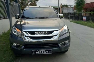 Isuzu Mux LS-A 4x2 3.0 diesel manual 2016 push start