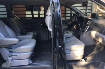 2017 Hyundai Grand Starex Modern with Dual Sunroof Royale