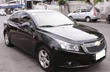 2013 Chevrolet Cruze . automatic . very smooth . like new 
