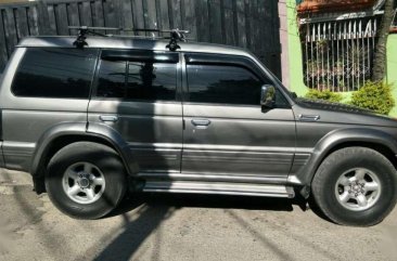 MITSUBISHI Pajero 5 doors 4d56 Engine