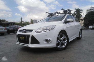 2013 Ford Focus S Hatchback 2.0 AT Gas CASA RECORDS Roof Rack. Sunroof