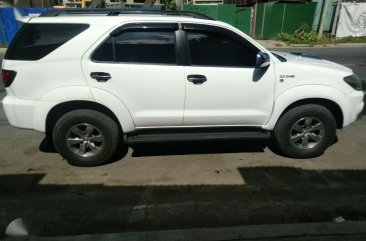 Toyota Fortuner V 4x4 automatic 2007 year model