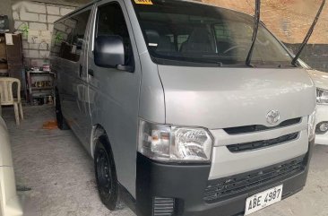 2016 Toyota Hiace 2.5L Commuter Manual Silver