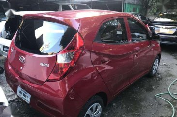 Rush sale  2016 Hyundai Eon red 268,000 only