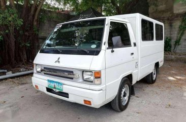 Mitsubishi L300 FB Deluxe 2012 model