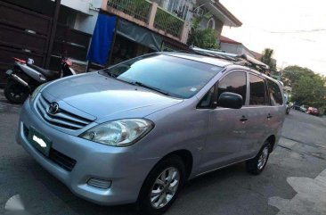 2010 Toyota INNOVA E for sale