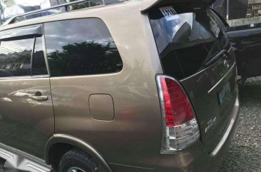 Toyota Innova 2.5E Automatic Diesel 2010 FOR SALE