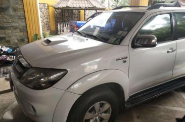 Toyota Fortuner 4x4 nego 2007 model FOR SALE