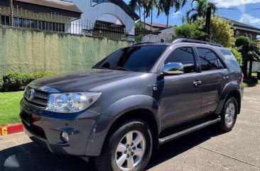 2010 Toyota Fortuner G for sale