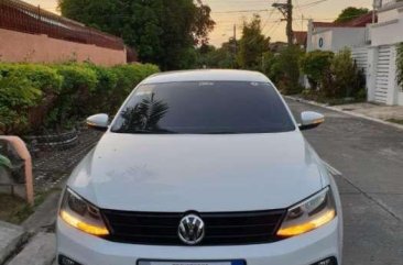 FOR SALE: VW Jetta Trendline 2016