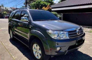 2010 Toyota Fortuner G for sale