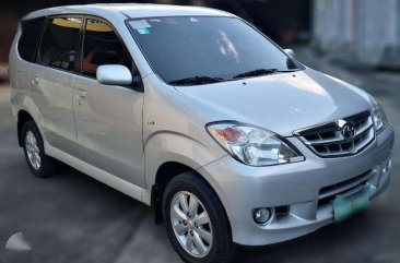 Toyota Avanza 1.5g 2010 model Low mileage 