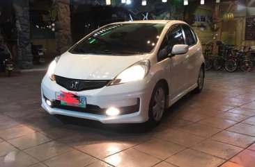 SELLING Honda Jazz ge 2012 cbu japan made