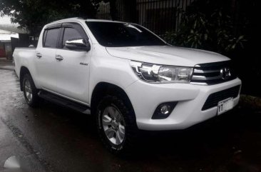 Toyota Hilux G 4x4 mdl 2016 Good as brand new