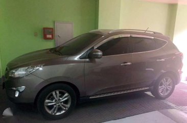 2010 Hyundai Tucson matic gas FOR SALE