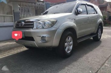 2009 TOYOTA Fortuner 4x2 D4D FOR SALE