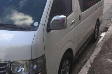 Toyota Hiace Super Grandia 2010 model for sale