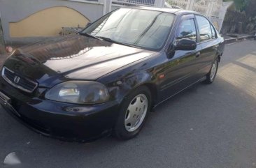 Selling Honda Civic vti 97