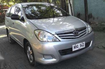 2010 Toyota Innova J for sale