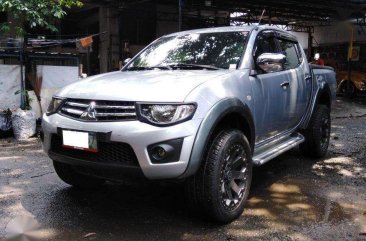 Mitsubishi Strada 4X2 Model 2013 for sale