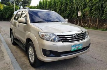 Toyota Fortuner G Automatic Diesel 2012