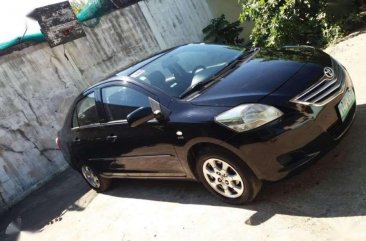 Selling Toyota Vios e 2011