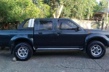 Selling Nissan Frontier 2006