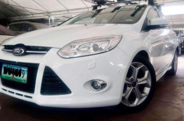 2013 Ford Focus 2.0 hatchback gas a/t