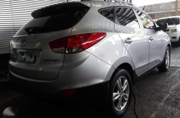 2012 Hyudai Tucson gas Low dp We buy cars