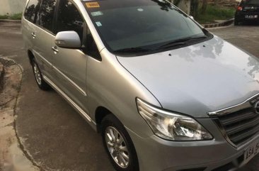 Toyota Innova G variant Manual transmission Diesel 2015 model