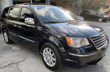 Chrysler Town and Country 2010 for sale