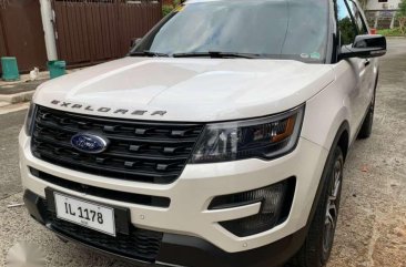 2016 Ford Explorer 4x4 Top of the Line FOR SALE