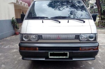 1999 Mitsubishi L-300 exceed gas for sale