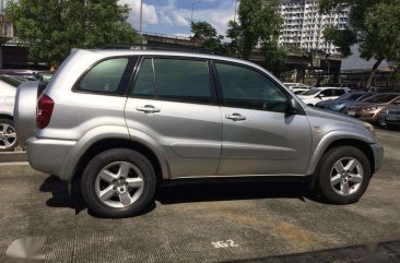 2005 Toyota RAV4 AT - Autommobilico SM City Bicutan