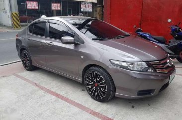 SELLING Honda City 2012 mt