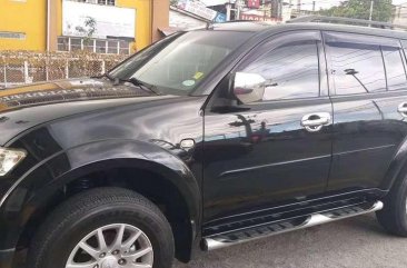 SELLING MITSUBISHI Montero sport gls v Diesel 2012