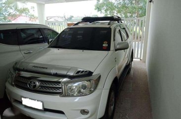 2010 model TOYOTA Fortuner G 4x2