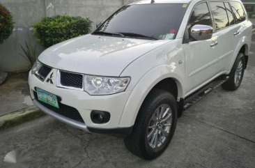 2011 Mitsubishi Monterosport / Montero GLS Pearl White