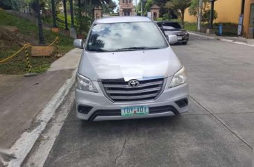 Toyota Innova E 2012 for sale