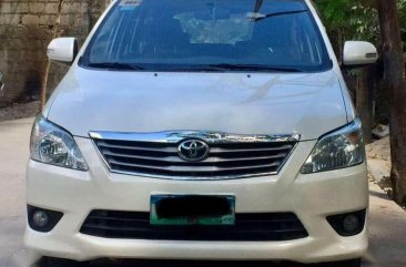 Toyota Innova G 2013 Pearl white 1st owner