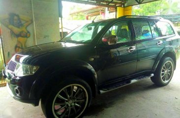 FOR SALE! ! ! 2010 Mitsubishi Montero GLS SE (4x4)