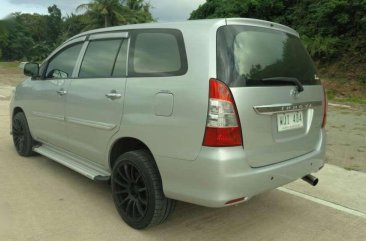 Toyota Innova Diesel 2013 model Thermalyte color