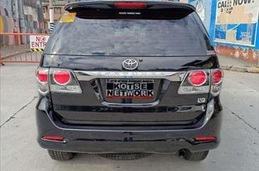 Toyota Fortuner 2016 V AT for sale