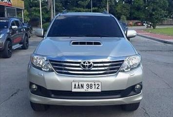 Toyota Fortuner 2014 V AT for sale