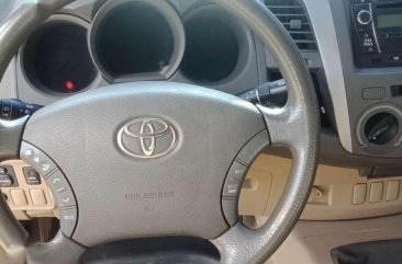 Toyota Hilux 4x2 G 2009 model for sale