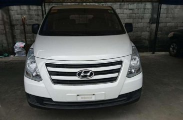 2017 Hyundai Starex 2.5 GL for sale