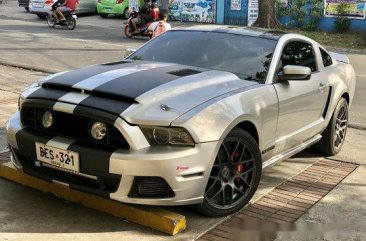 Ford Mustang 2013 gt v8 FOR SALE