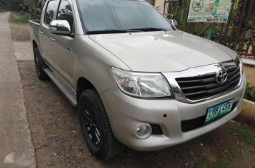 Toyota Hilux 2012 4x2 manual for sale